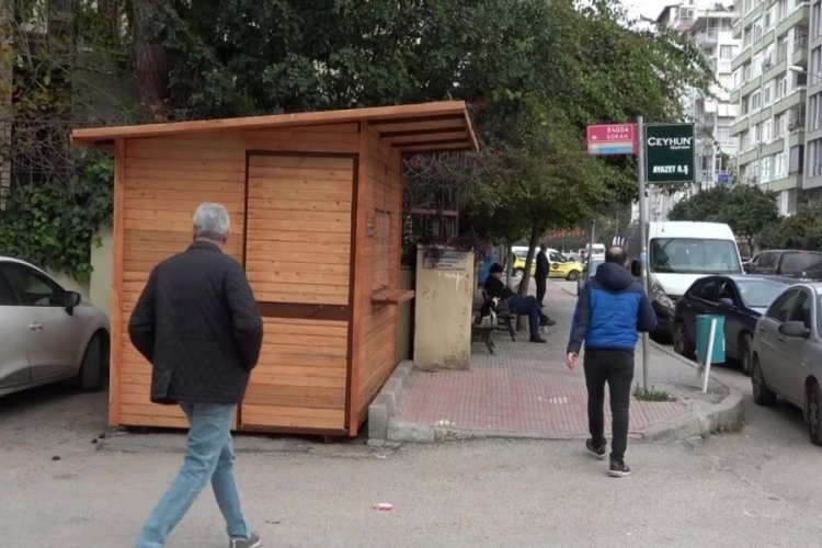 &Ouml;zel kalem m&uuml;d&uuml;r vekilini vuran şahsın b&uuml;felerde ekmek satışı yaptığı &ouml;ğrenildi