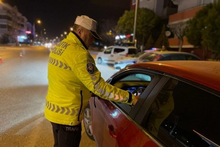 Balıkesir'de 67 ara&ccedil; trafikten men edildi