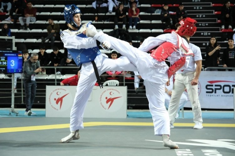 T&uuml;rk sporcular gen&ccedil; erkekler kategorisinde 7'si altın 24 madalya kazandı