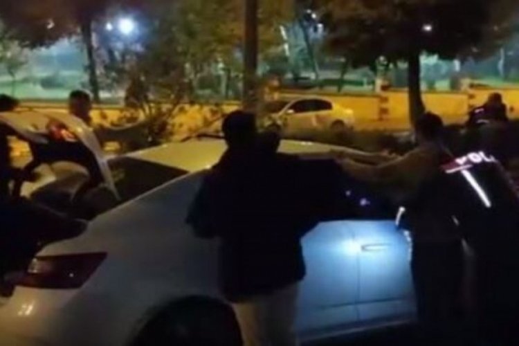 Şanlıurfa'da g&ouml;&ccedil;men ka&ccedil;ak&ccedil;ılığı operasyonu: 11 tutuklama