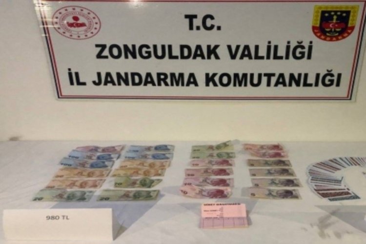 Zonguldak'ta kıraathanede kumar ve alkol operasyonu