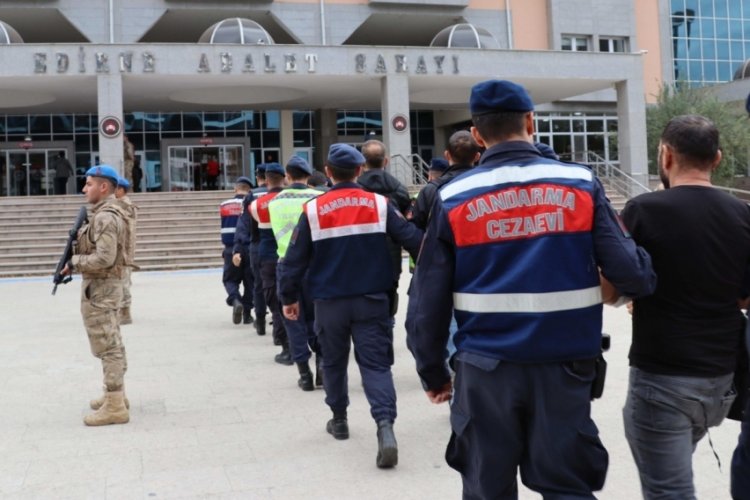Yunanistan'a ka&ccedil;mak isteyen 6 ter&ouml;r ş&uuml;phelisi yakalandı