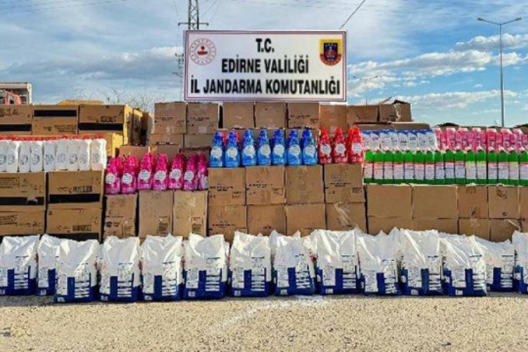 Edirne'de markette 4 ton sahte deterjan ele ge&ccedil;irildi