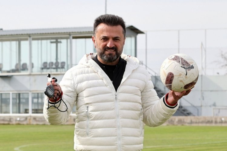 B&uuml;lent Uygun: Sivasspor'un Avrupa'ya gitmesi i&ccedil;in ufak ufak temellerini atmaya başladık
