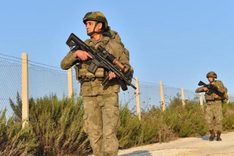 MSB: 2'si DEAŞ'lı ter&ouml;rist 17 kişi yakalandı