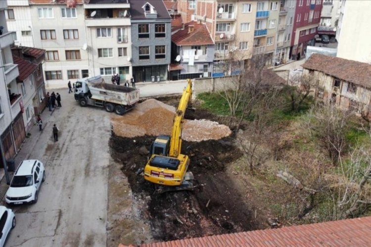 Bursa'da parklanma sorunu kamulaştırmalarla &ccedil;&ouml;z&uuml;l&uuml;yor
