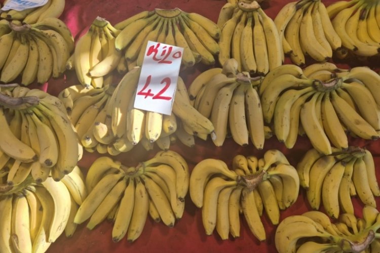 Bursa Yunuseli pazarında fiyatlar ne diyor? Muzun kilosu 42 lira!