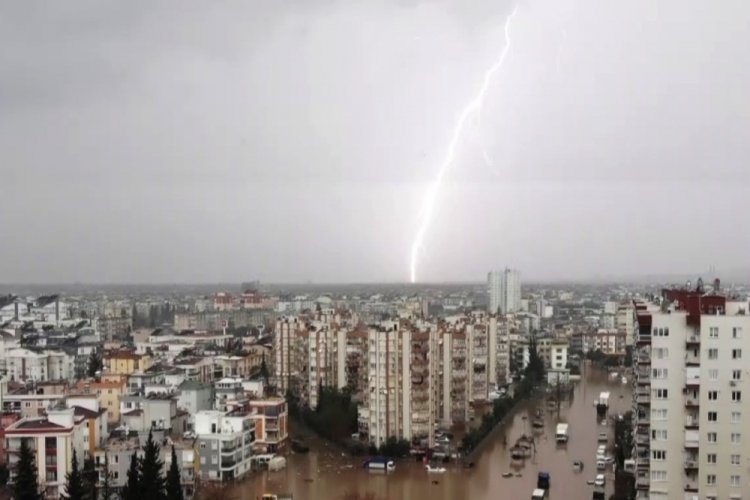 Antalya'da okula 1 g&uuml;n daha ara