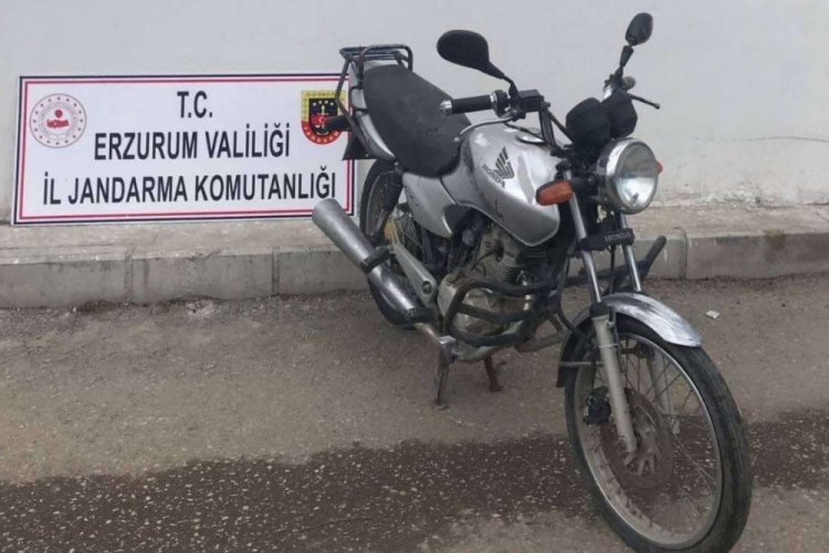 Erzurum'da motosiklet hırsızları yakalandı!