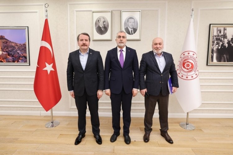 Memur-Sen Genel Başkanı Yal&ccedil;ın, Bakan Işıkhan ile g&ouml;r&uuml;şt&uuml;