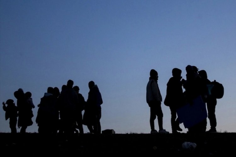 İngiltere'den d&uuml;zensiz g&ouml;&ccedil;menlere y&ouml;nelik yeni tedbirler