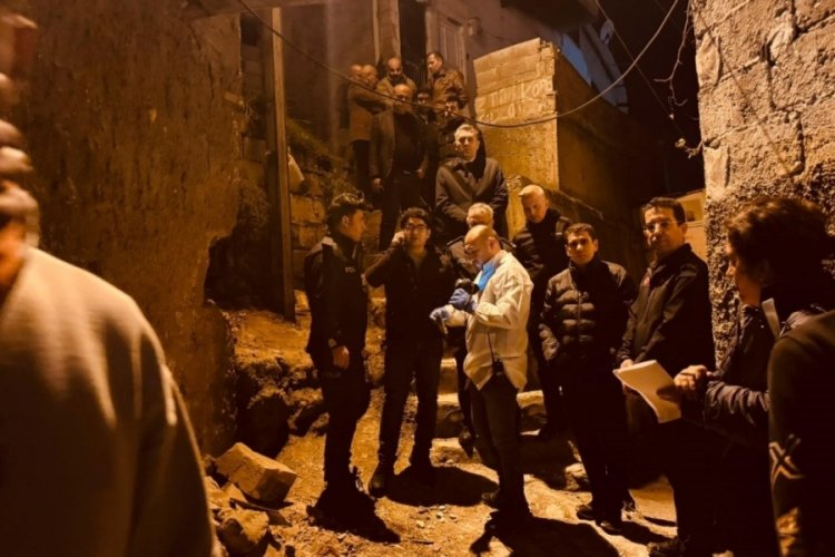 Şanlıurfa'da Kaymakam kurtarma &ccedil;alışmasını takip etti