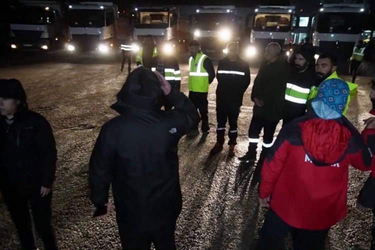Tunceli'den Erzincan'a &ccedil;ok sayıda ekip ve iş makinesi g&ouml;nderildi