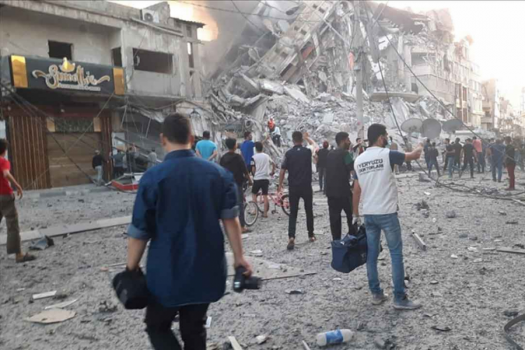 Yery&uuml;z&uuml; Doktorlarının Gazze'deki kliniği İsrail tarafından yıkıldı
