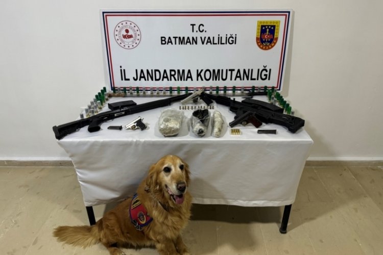 Batman'da jandarma silah ka&ccedil;ak&ccedil;ılarına g&ouml;z a&ccedil;tırmıyor: 2 tutuklama