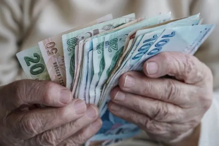 Evde bakım maaşı ne kadar? Evde bakım maaşı yattı mı? Evde bakım maaşı ne kadar oldu?