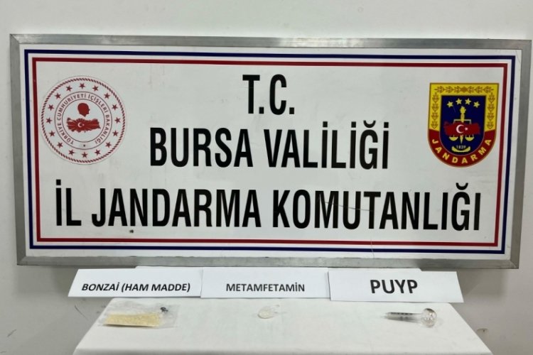 Jandarmadan uyuşturucu tacirlerine darbe! 1 kişi tutuklandı