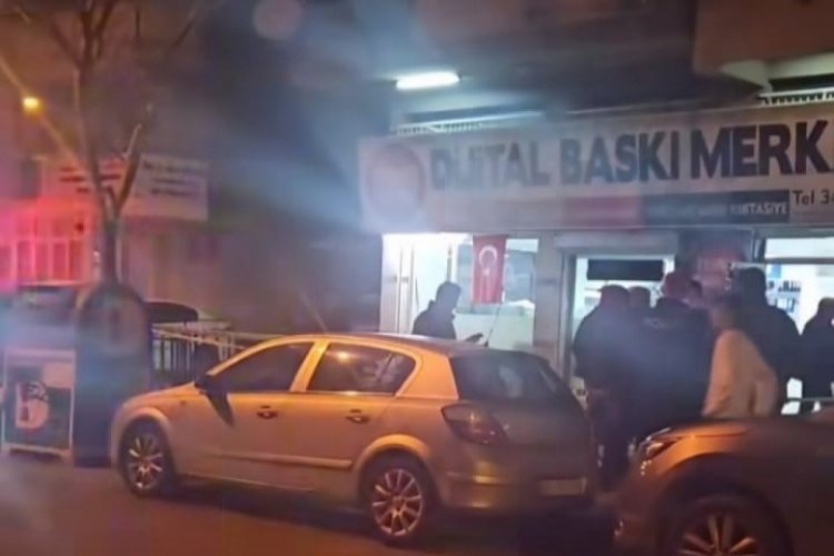 İzmir'de kuzen cinayeti! Tabancayı g&ouml;sterirken yanlışlıkla vurup &ouml;ld&uuml;rd&uuml;