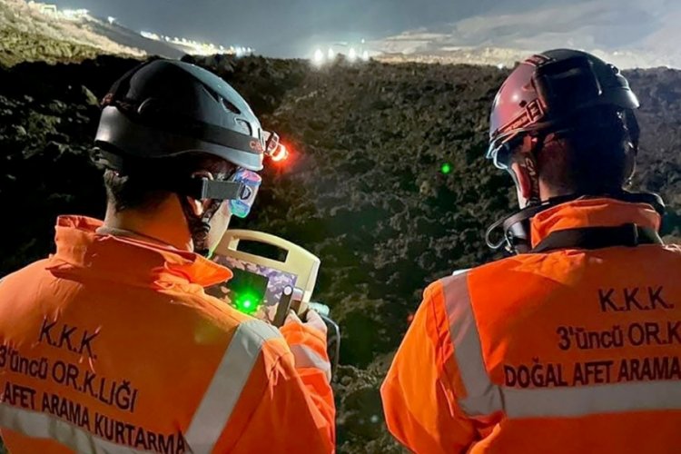 Erzincan'da maden ocağındaki toprak kaymasıyla ilgili yeni a&ccedil;ıklama!