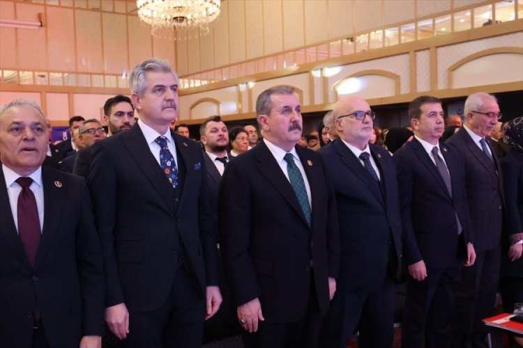 B&uuml;y&uuml;k Birlik Partisi 33 ilde il&ccedil;e belediye başkan adaylarını a&ccedil;ıkladı