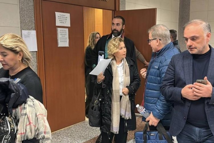 Nazlı Ilıcak ve Ahmet H&uuml;srev Altan hakkında karar verildi! Bir isim beraat etti