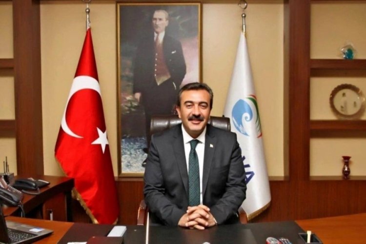 CHP'den istifa eden Soner &Ccedil;etin, İYİ Parti'den aday oldu