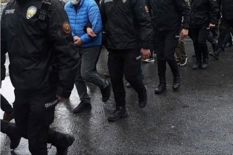 İstanbul'daki asayiş uygulamasında araması olan 508 ş&uuml;pheli yakalandı
