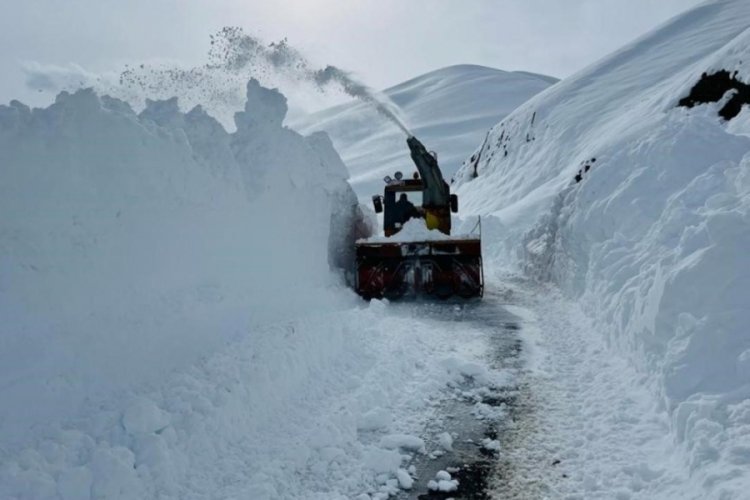 Hakkari merkez ve Y&uuml;ksekova'da taşımalı eğitime bug&uuml;n ara verildi