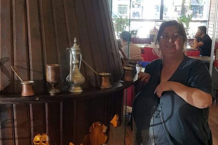 Alkoll&uuml; s&uuml;r&uuml;c&uuml; katliamı: Kazada ağır yaralanan anne, kızından 11 g&uuml;n sonra &ouml;ld&uuml;