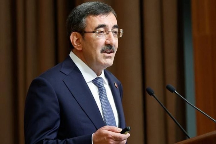 Cumhurbaşkanı Yardımcısı: Afeti siyasi ranta d&ouml;n&uuml;şt&uuml;rmeye &ccedil;alışmak en b&uuml;y&uuml;k siyasi afettir