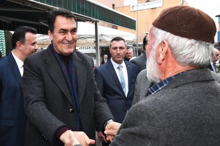 Bursa'da emekliye, kadınlara ve &ouml;ğrencilere tam destek