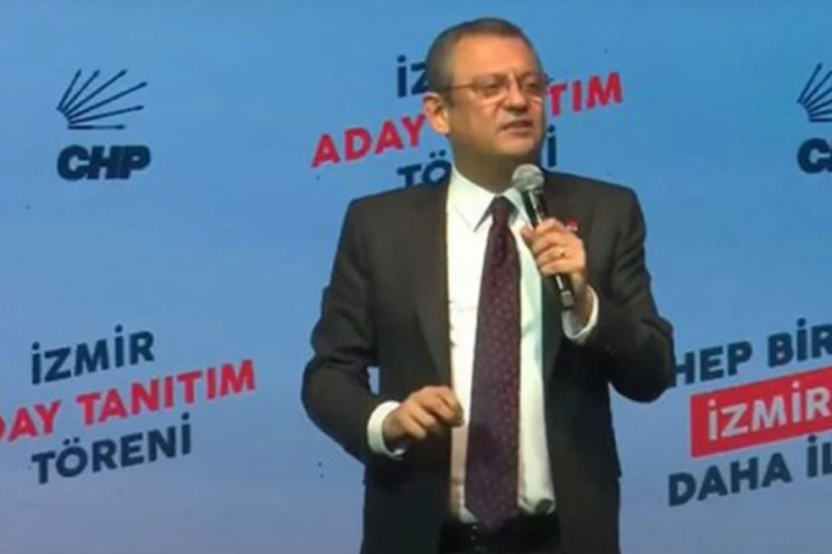 &Ouml;zg&uuml;r &Ouml;zel: CHP'yi kimse k&uuml;&ccedil;&uuml;k iktidar alanlarının partisi olarak g&ouml;rmesin