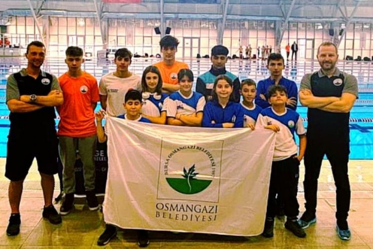 Bursa'da y&uuml;z&uuml;c&uuml;lerden b&uuml;y&uuml;k başarı