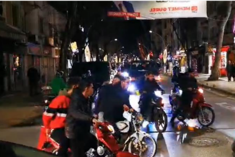 Yalova'da trafik g&uuml;venliğini tehlikeye sokan asker konvoyuna ceza yağdı
