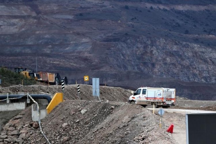 Sivas Valiliği duyurdu: Erzincan'a ge&ccedil;işler yasaklandı