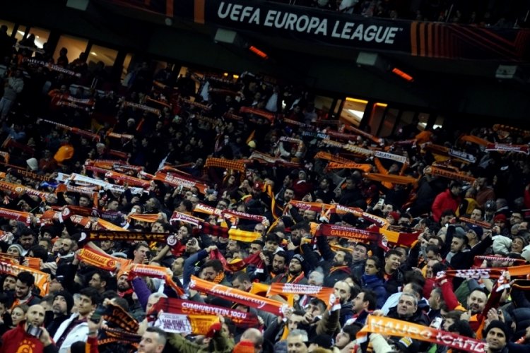 Galatasaray - Sparta Prag ma&ccedil;ını 46 bin 802 seyirci izledi
