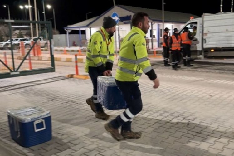 Erzincan'da b&ouml;lgeden alınan numuneler inceleniyor