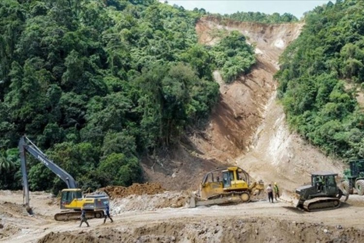 Filipinler'de heyelan faciasında &ouml;l&uuml; sayısı artıyor