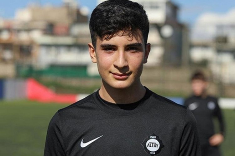 Şehit polis memuru Fethi Sekin'in oğlu Burak Tolunay Galatasaray'a transfer oldu