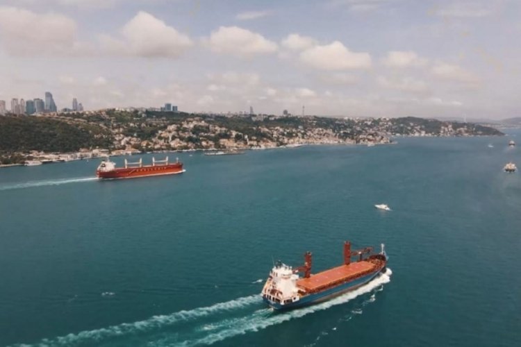 Boğazlardan ge&ccedil;en gemi sayısında y&uuml;kseliş
