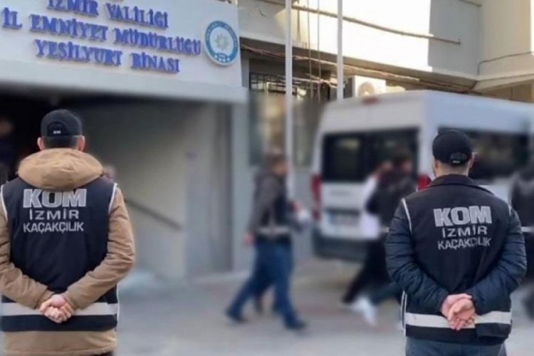 İzmir merkezli FET&Ouml; operasyonu! &Ccedil;ok sayıda g&ouml;zaltı var