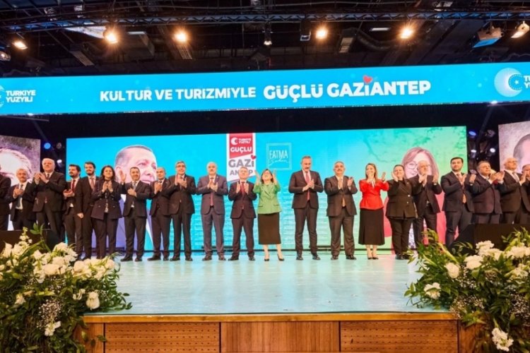 Gaziantep'te Başkan Şahin, se&ccedil;im beyannamesini a&ccedil;ıkladı
