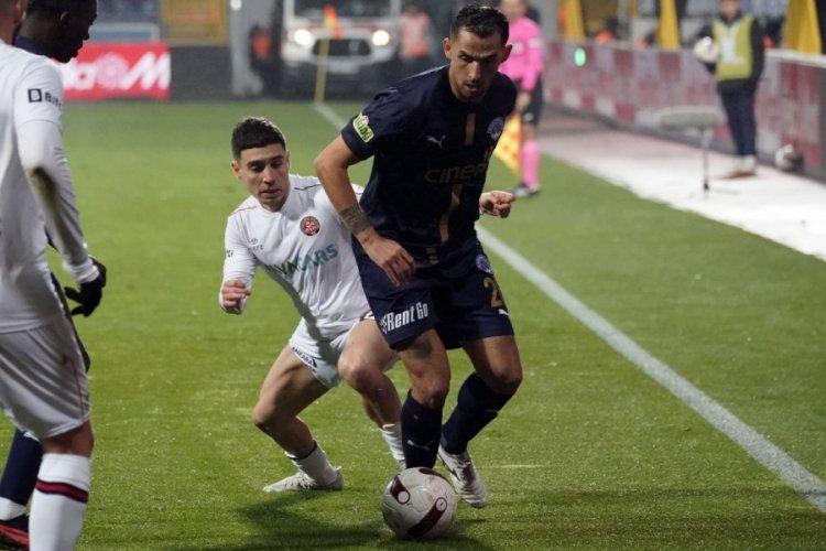 Kasımpaşa, Fatih Karag&uuml;mr&uuml;k ile berabere kaldı