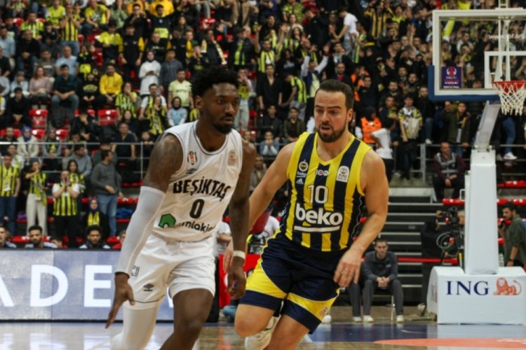 Fenerbah&ccedil;e, ING T&uuml;rkiye Kupası'nda finalde