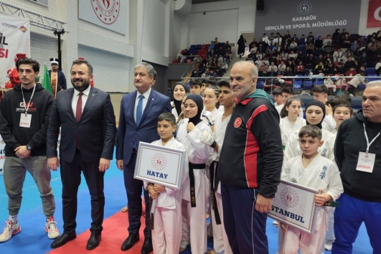 T&uuml;rkiye Kyokushin Stil Karate Şampiyonası'nın seremonisi yapıldı
