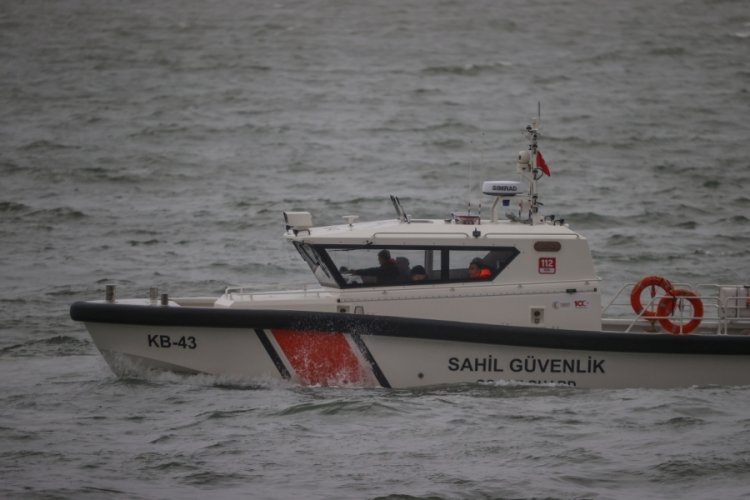 Marmara Denizi'nde batan geminin enkazına dalış yapılıyor
