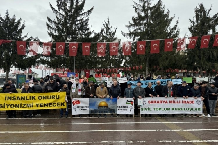 Sakarya'da İsrail'in Gazze'ye y&ouml;nelik saldırıları protesto edildi