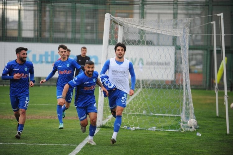 Bursa Yıldırımspor evinde g&uuml;ld&uuml;