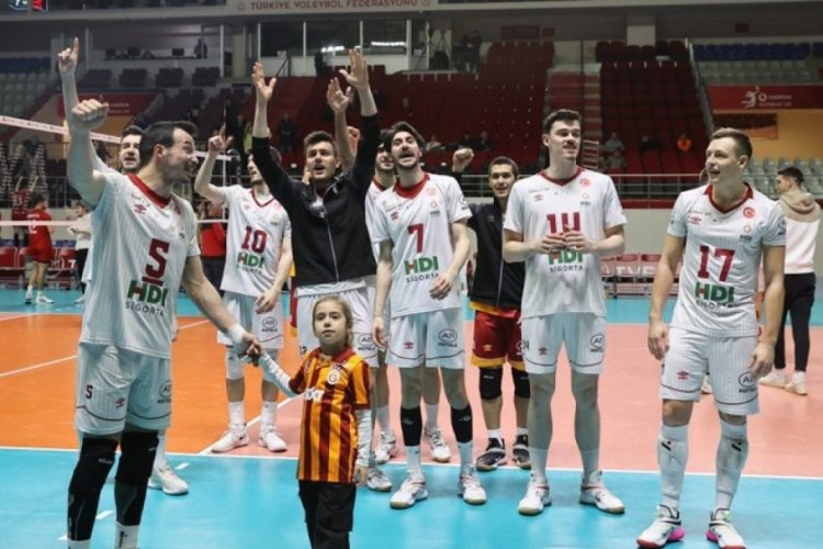 Galatasaray, Spor Toto'yu mağlup etti