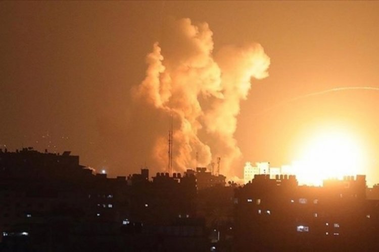 İsrail'in Gazze'nin merkezine d&uuml;zenlediği saldırılarda 44 kişi &ouml;ld&uuml;